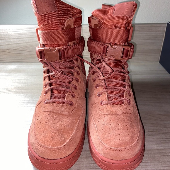 Nike SF AF 1 - Picture 2 of 8